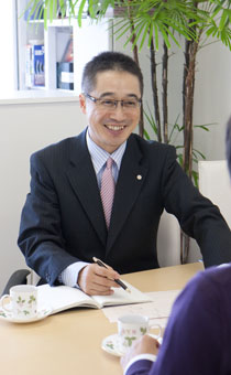 スタッフ 郡司 洋一